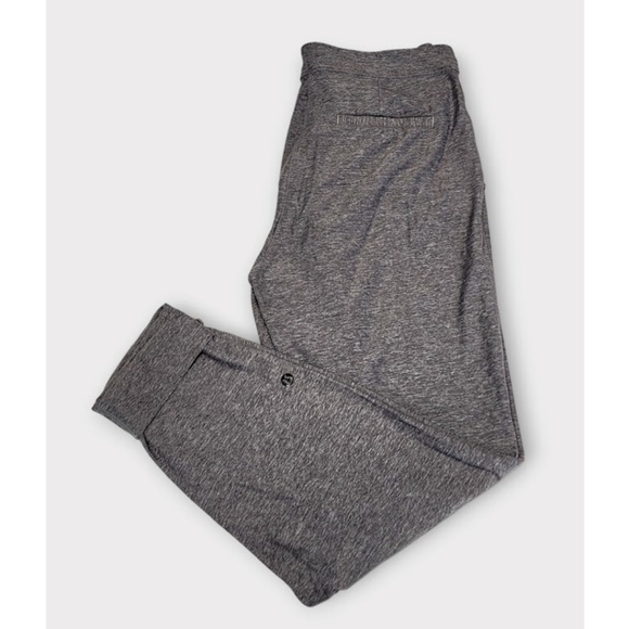 Size 6 - Lululemon Jet Crop (Slim) - Picture 2 of 2